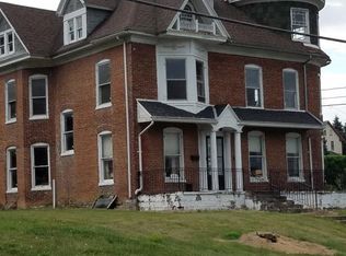 615 S Potomac St, Waynesboro, PA 17268