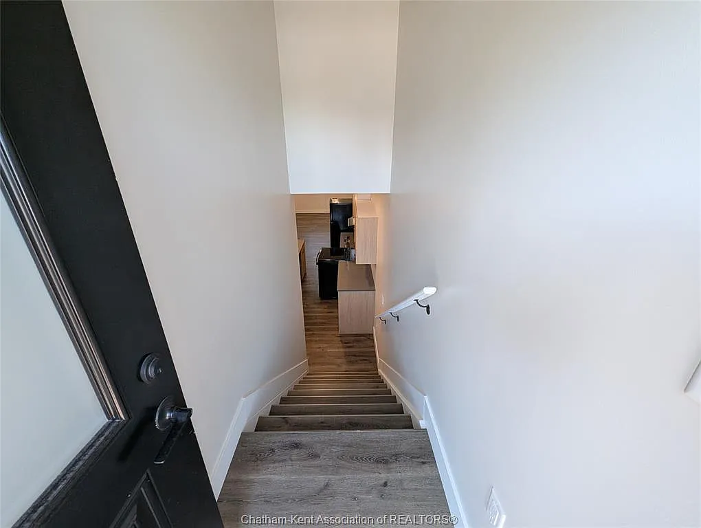 2 bed, $1,875 — Photo 2