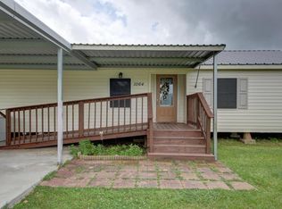 1064 Huval Rd, Breaux Bridge, LA 70517