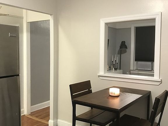 3rd image of 3151 35th St APT 3R