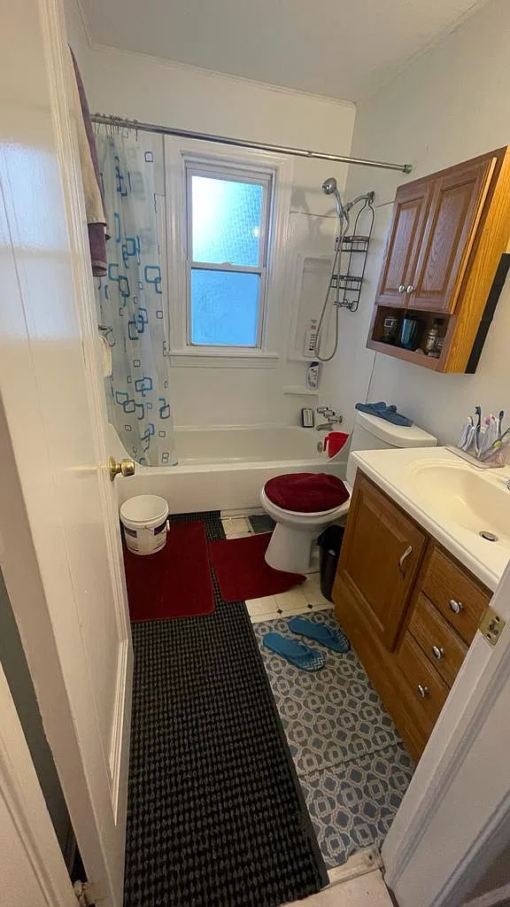 3 bed, 1100 sqft, $1,500 — Photo 4