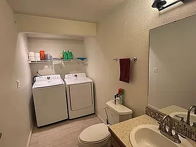 690 NW Atalanta Way — Photo 4