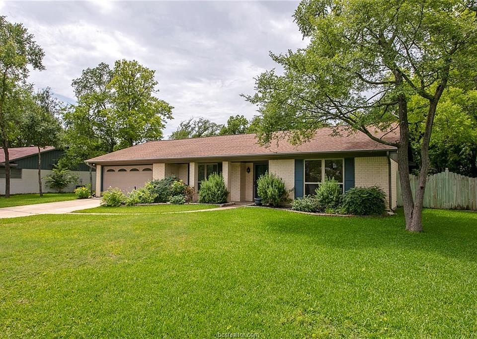 1st image of 1209 Lancelot Cir
