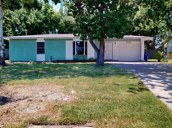 1501 13th St N, Texas City, TX 77590