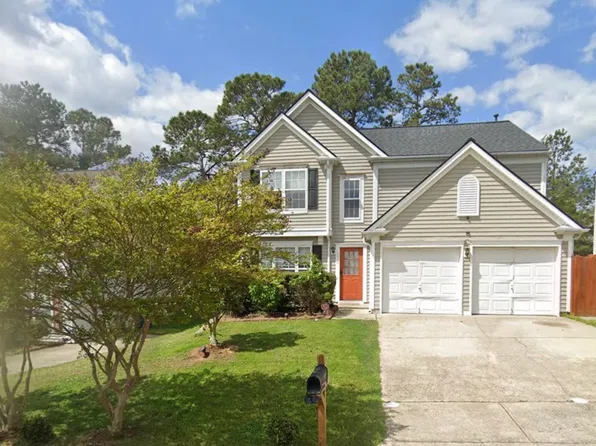 2920 Trassacks Dr, Raleigh, NC 27610
