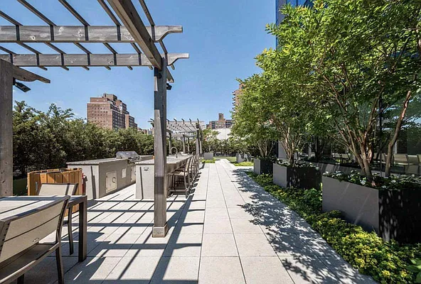 Rented by Industrie Residential | media 26