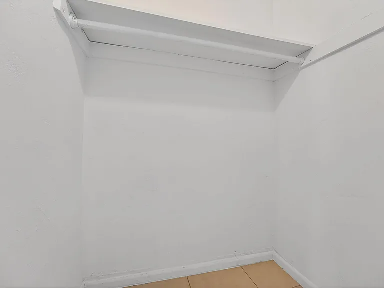 760 SE 2nd Ave #D216 — Photo 20