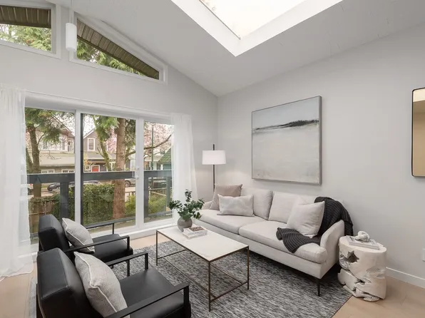 721 E Pender St, Vancouver, BC V6A 1V8