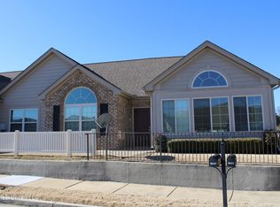 8643 Parkview Oaks Cir, Olive Branch, MS 38654