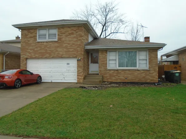 8524 N Ottawa Ave, Niles, IL 60714