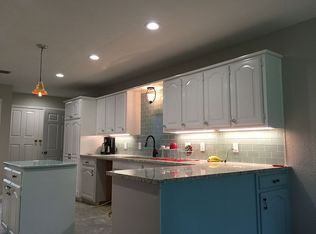 305 Brookview Dr, Decatur, TX 76234