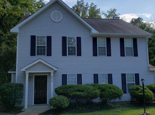 806 Selwyn Place Rd APT A, Charlotte, NC 28209
