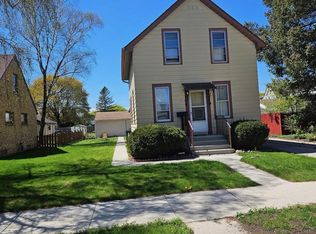 2418 S 8th St, Sheboygan, WI 53081