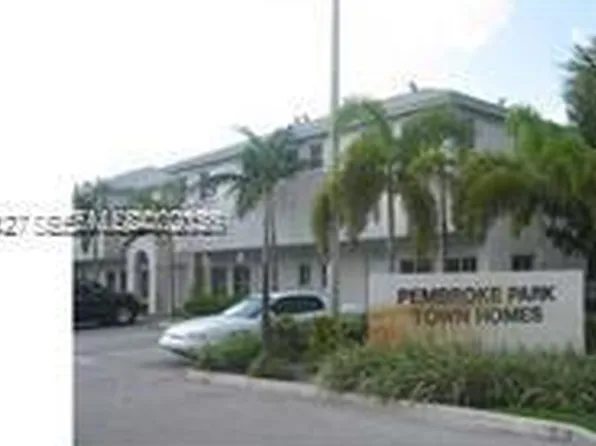 3926 SW 52nd Ave, Hollywood, FL 33023