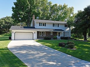 6521 Polar Cir, Edina, MN 55436