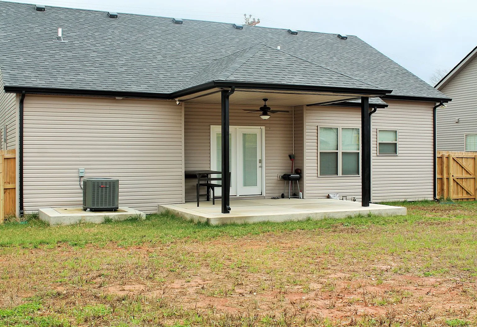 256 Azalea Dr. Oak Grove, KY 42262 — Photo 4