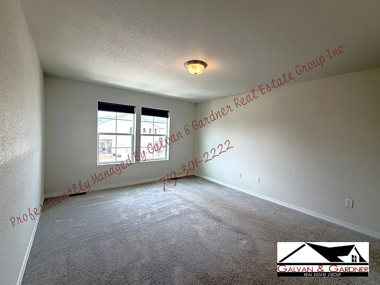 4352 Samaritan Loop — Photo 18