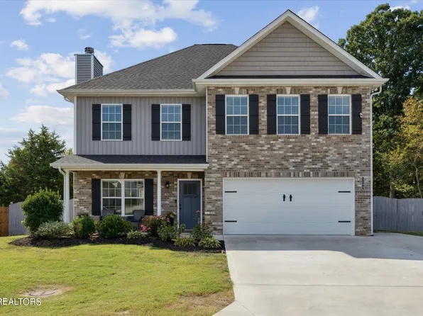 1104 Cloud View Dr, Powell, TN 37849