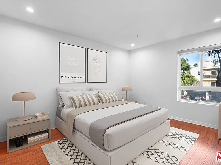 1401 S Saint Andrews Pl #201 — Photo 19