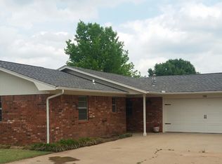 1908 Ridgecrest Dr, Perry, OK 73077