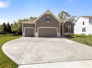 25313 W 142nd Pl, Olathe, KS 66061