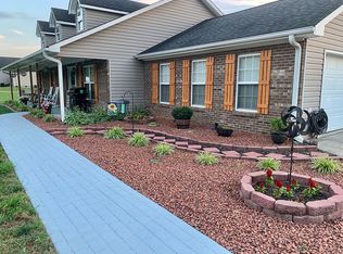 6575 Sullivantown Rd, Walkertown, NC 27051