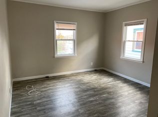27 John St APT C, Amityville, NY 11701