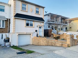 39 Spartan Ave, Staten Island, NY 10303