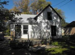 318 E Fir Ave, Fergus Falls, MN 56537