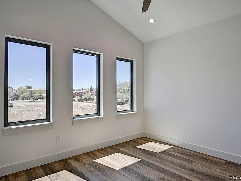 424 Pinon St — Photo 19