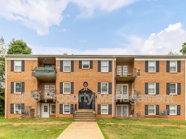 394 Jackson St APT 105, Warrenton, VA 20186
