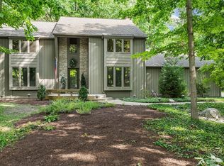 10904 Rollingwood Pl, Fort Wayne, IN