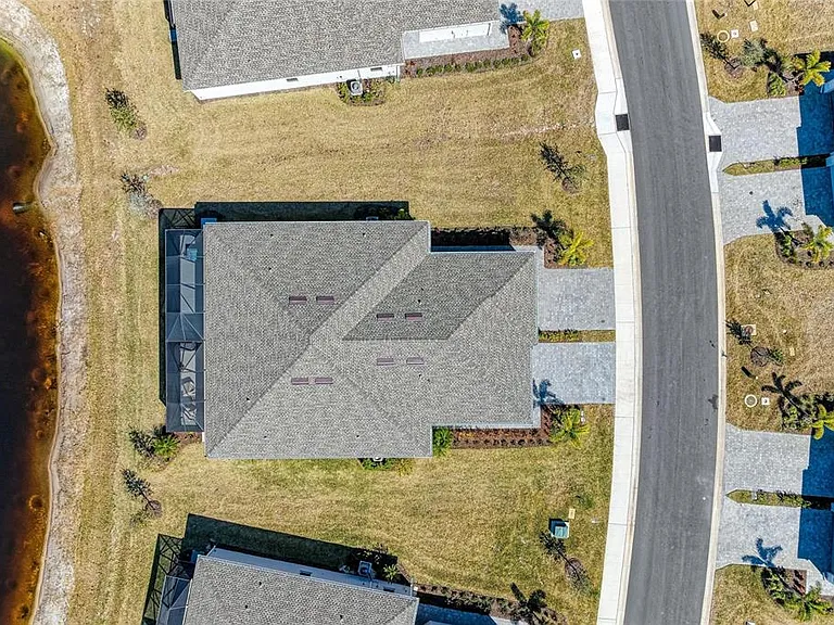 8613 Seasalt Loop — Photo 9