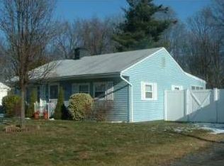 34 Duhaime Rd, Pearl River, NY 10965