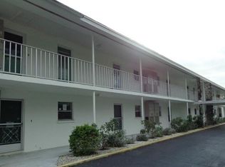 3900 Roxane Blvd UNIT 7, Sarasota, FL 34235