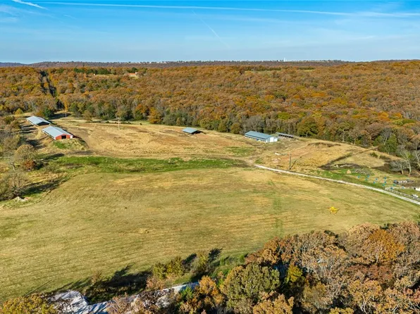 17015 S Highway 265, West Fork, AR 72774