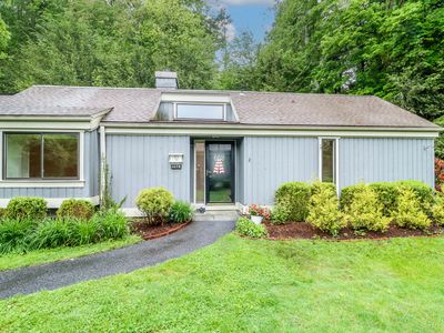345 Heritage Village #B, Southbury, CT, 06488