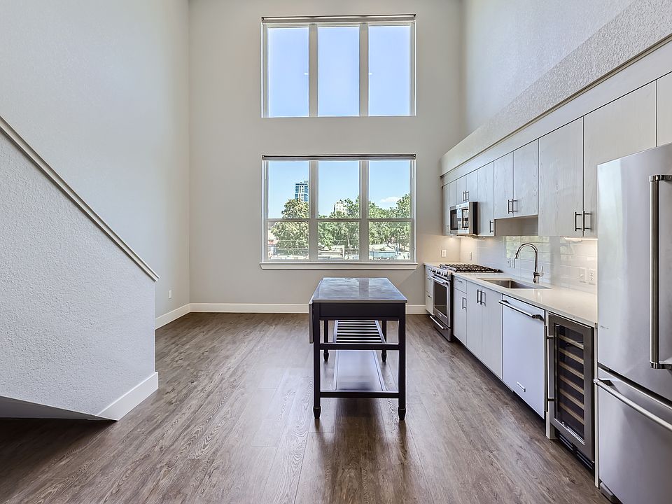 1st image of 431 E Bayaud Ave Unit 309