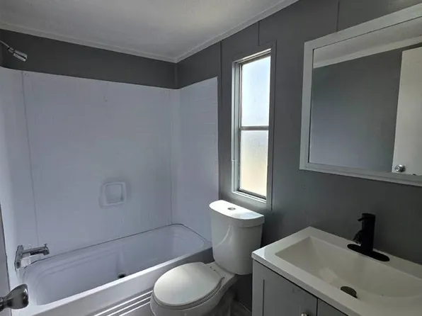 600 E Anderson Rd Trailer 322, Houston, TX 77047