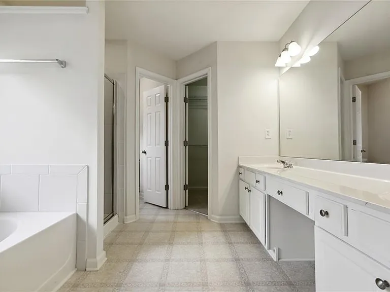 3033 Hartright Bend Ct — Photo 18
