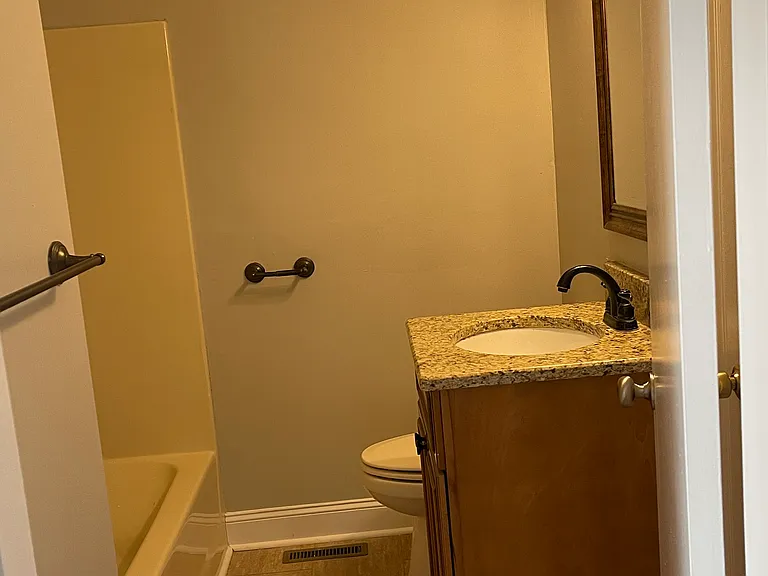 991 Joe Engel Dr — Photo 15