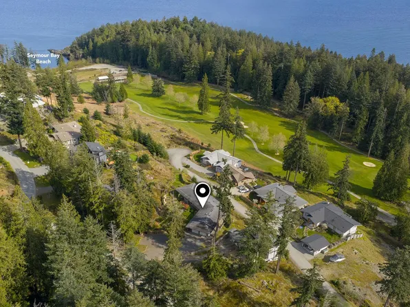 889 Cowan Point Dr, Bowen Island, BC V0N 1G2