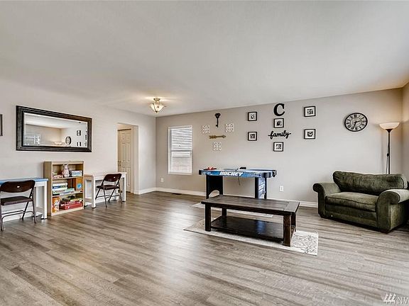 4th image of 12610 SE 299th Pl