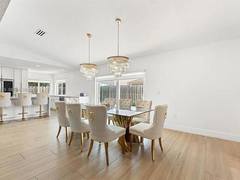 16841 SW 5th Ct — Photo 11