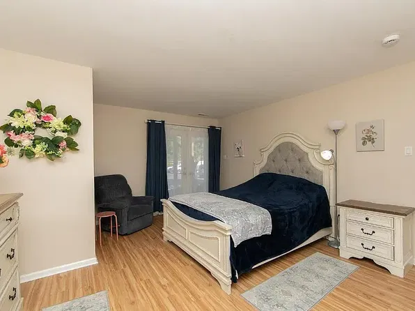 62204 Delaire Landing Rd #204, Philadelphia, PA 19114