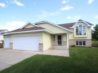 507 Pelican Lake Ct NE, Avon, MN 56310