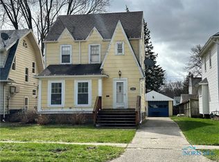 2807 Oak Grove Pl, Toledo, OH 43613