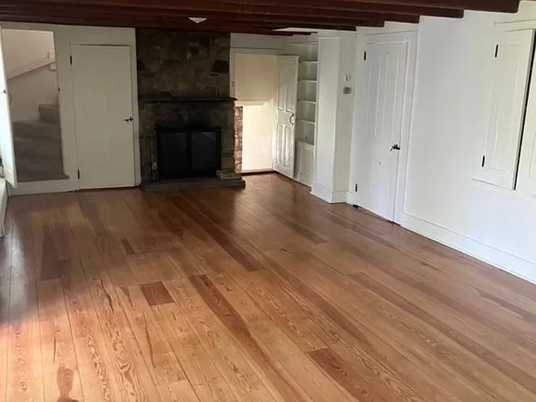 4446 Church Rd — Photo 5
