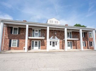 324 Progress Rd #B8, Shelbyville, IN 46176