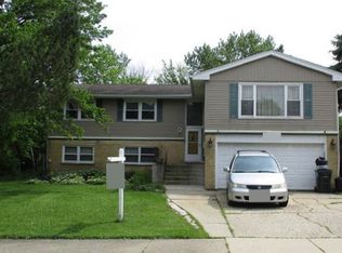 437 W Dorset Ave, Palatine, IL
